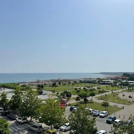 Olivea * Velipojë